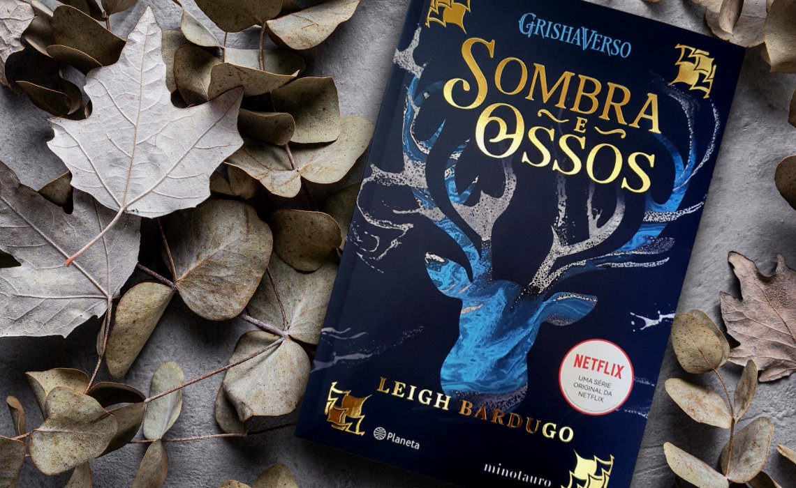 Trilogia Completa Sombra e Ossos com 3 Volumes Série Netflix